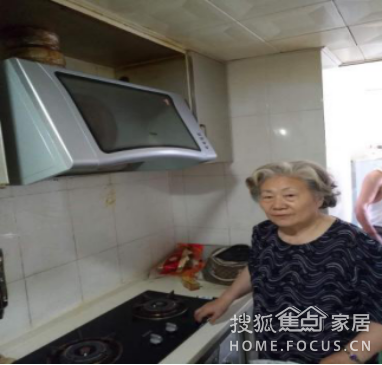武汉船舶重工工程师:海尔油烟机陪伴我18年!_
