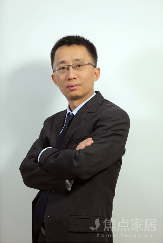 建材資訊：大家好，我叫特地·負離子瓷磚