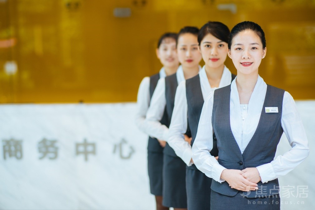 万科一日|开拓者魏有玉:商写物业,市场的必然选